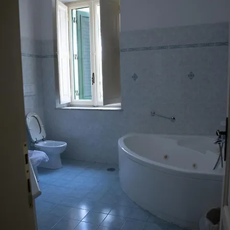 Maria Teresa Hotel Vendicio
